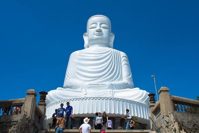Vietnam Golden Bridge - Ba Na Hills Day Tour from Da Nang or Hoi An - Reaching the Golden Bridge around 9:30