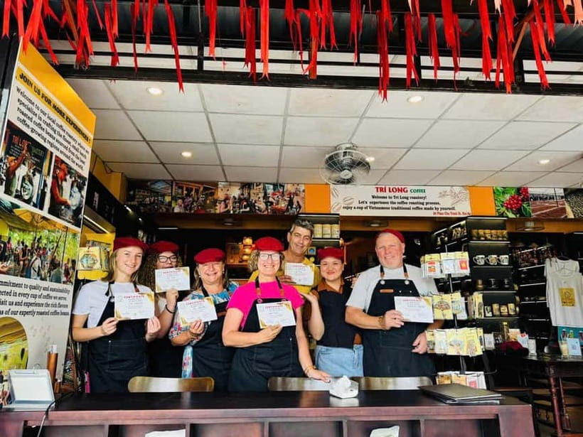 Vietnamese Coffee Making Class in Hoi An - Using the Vietnamese phin filter